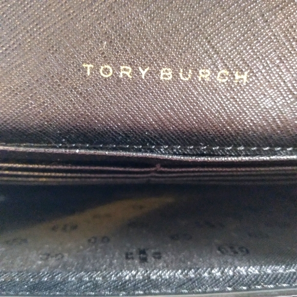 Tory Burch Robinson Saffiano Leather Wallet/Crossbody (No chain) - Picture 5 of 9